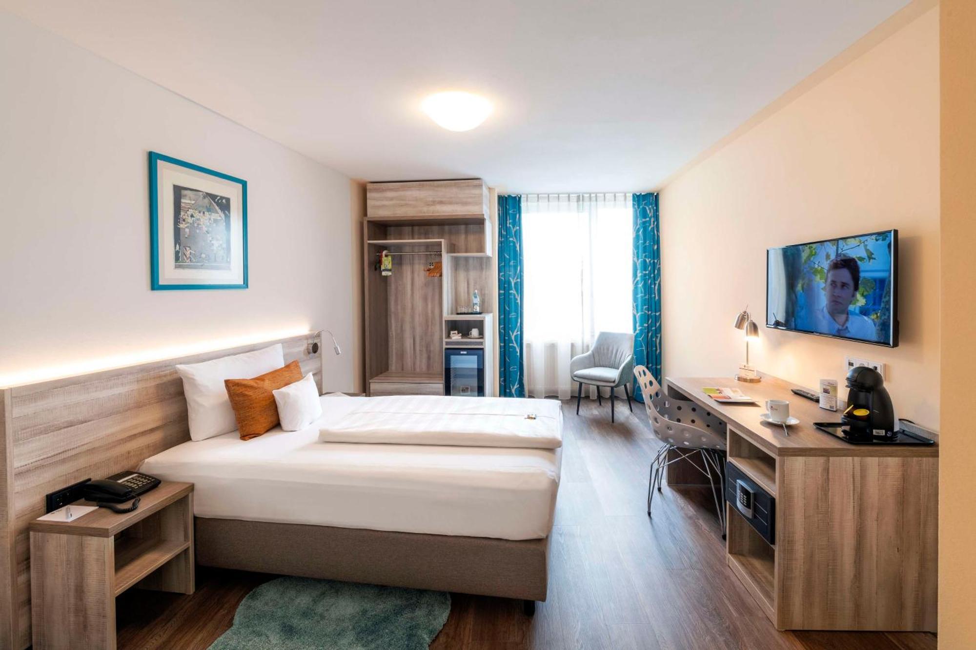 Best Western Plus Palatin Kongresshotel فيسلوخ المظهر الخارجي الصورة